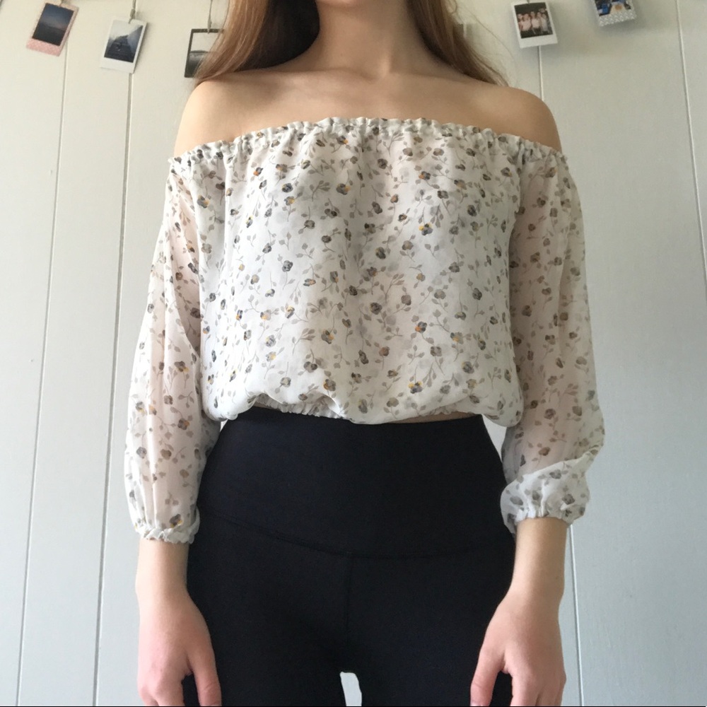 Brandy Melville Floral Off-Shoulder Top - Cream and Black